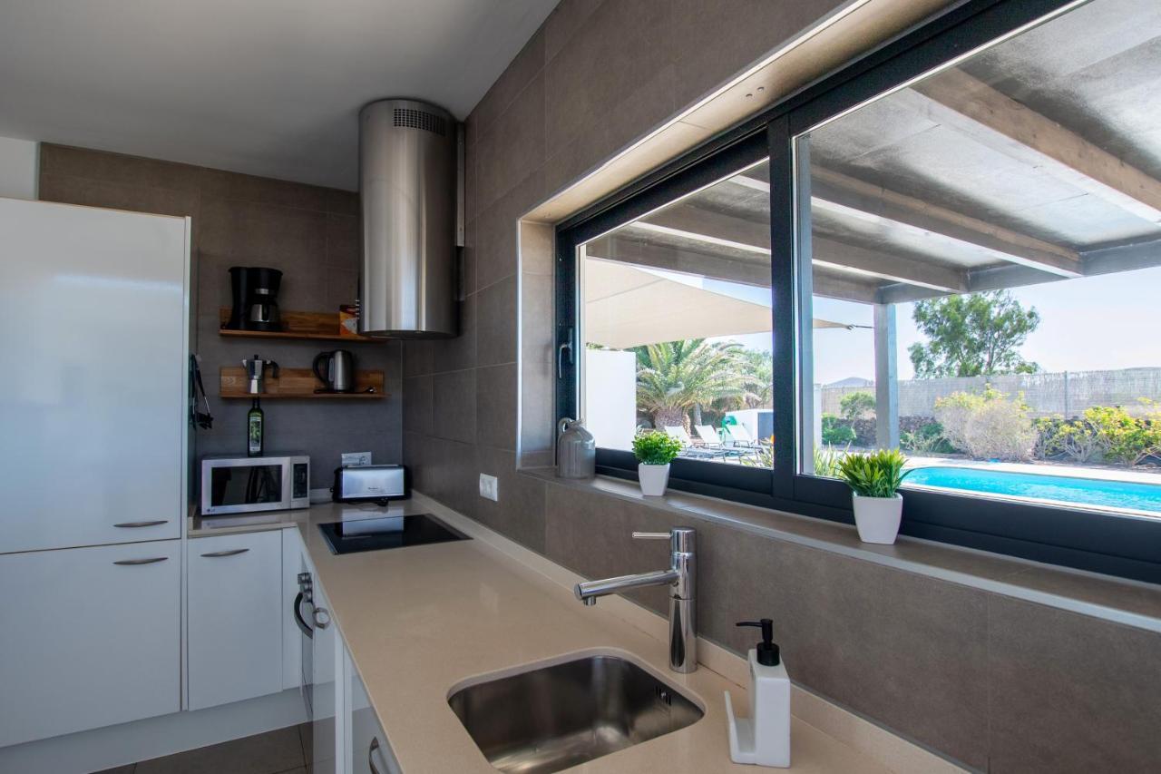Heated & Shared Pool Villa Matriana 36A, North Shore Villas Lajares Dış mekan fotoğraf